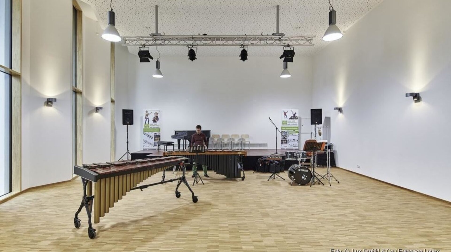 KiTa Lauf, Musikinstrumente in Inneraum