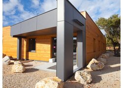 Zementgebundene Spanplatte Cetris, Haus von außen