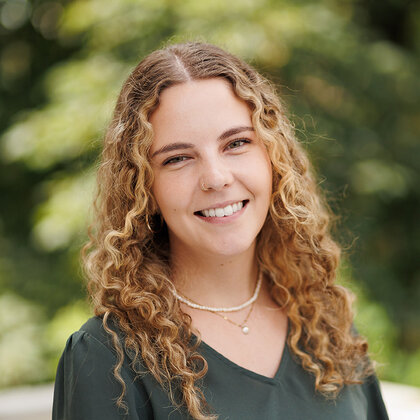 Laura Flach Portrait Laura Flach